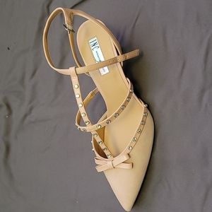 3.5 inch heel shoe